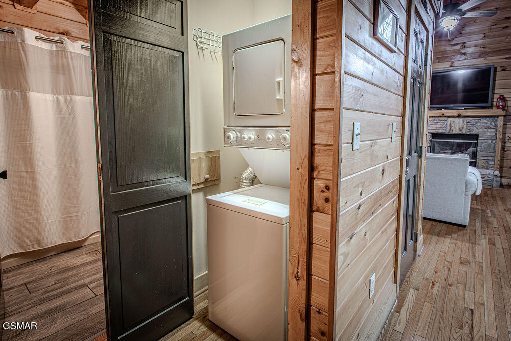 709 Golden Eagle Way Pigeon Forge TN 37863