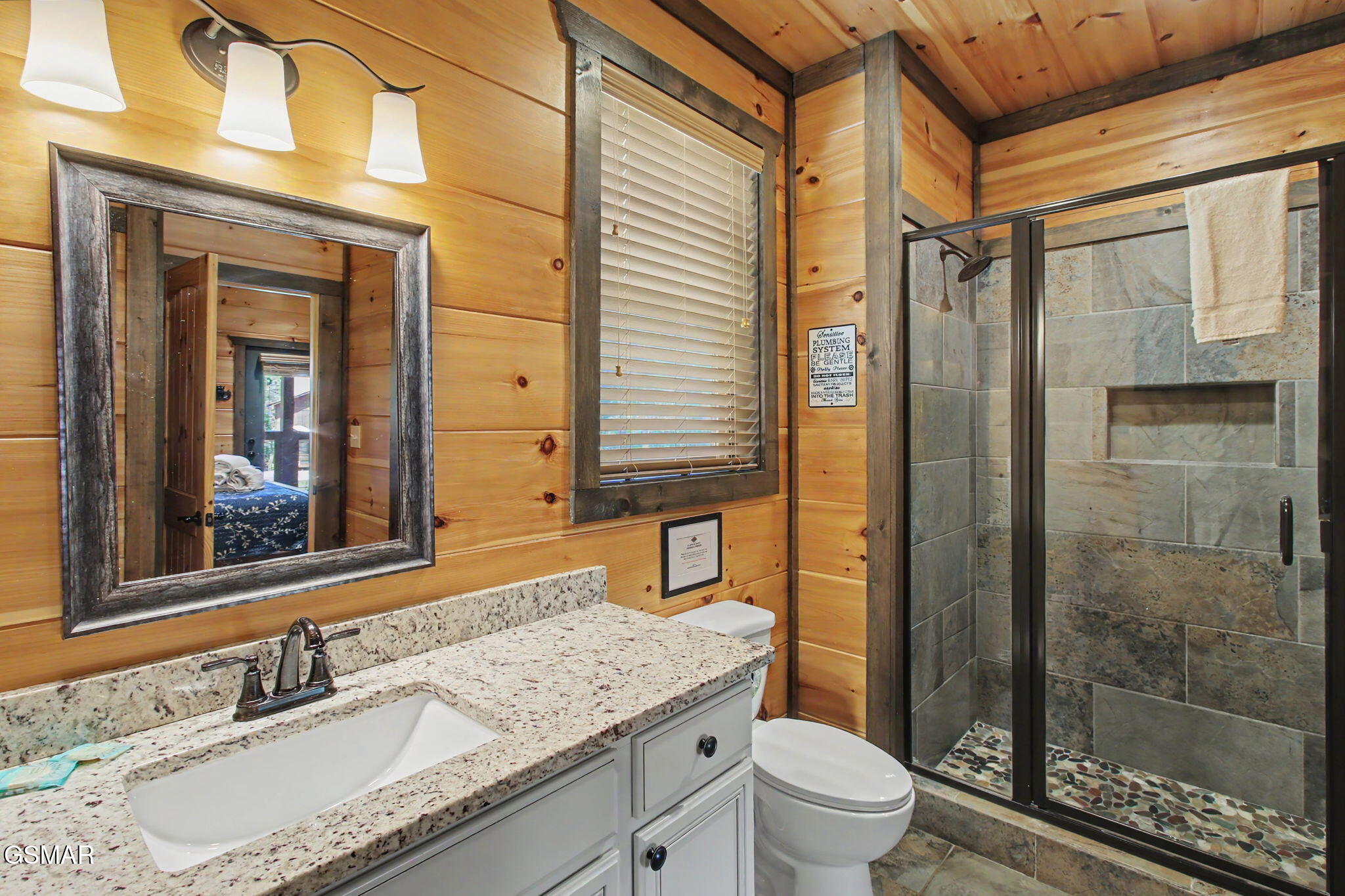 4465 Shangrila Way Sevierville TN 37876