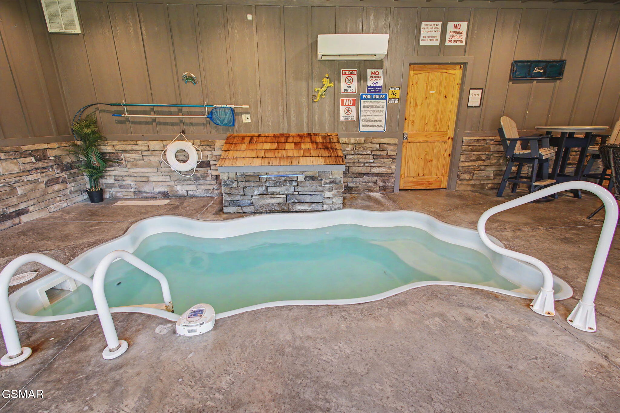 4465 Shangrila Way Sevierville TN 37876