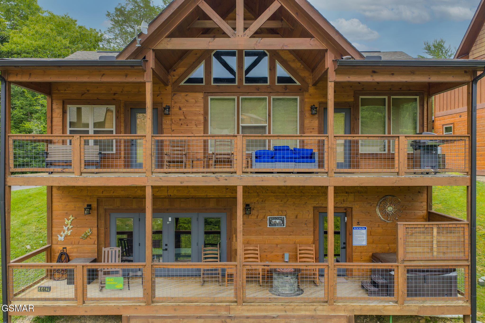 4465 Shangrila Way Sevierville TN 37876