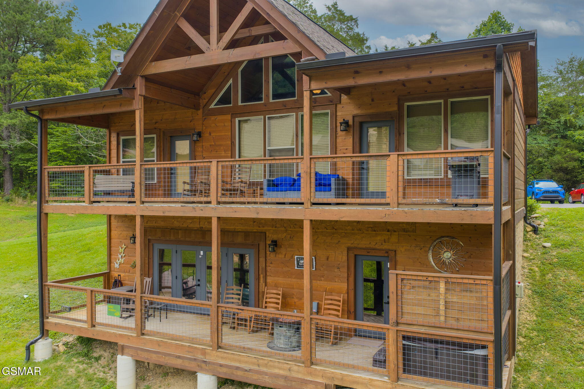 4465 Shangrila Way Sevierville TN 37876