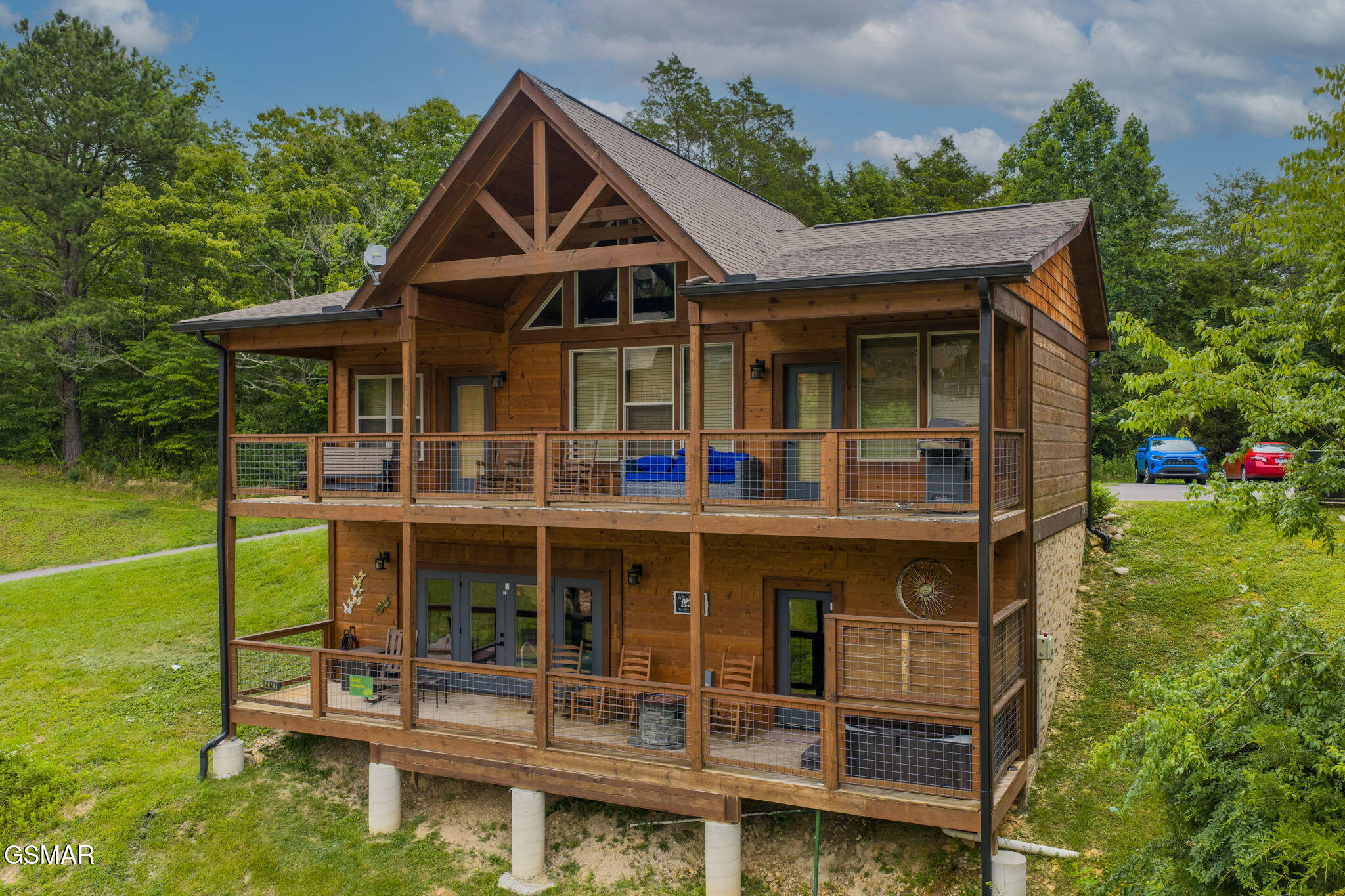 4465 Shangrila Way Sevierville TN 37876