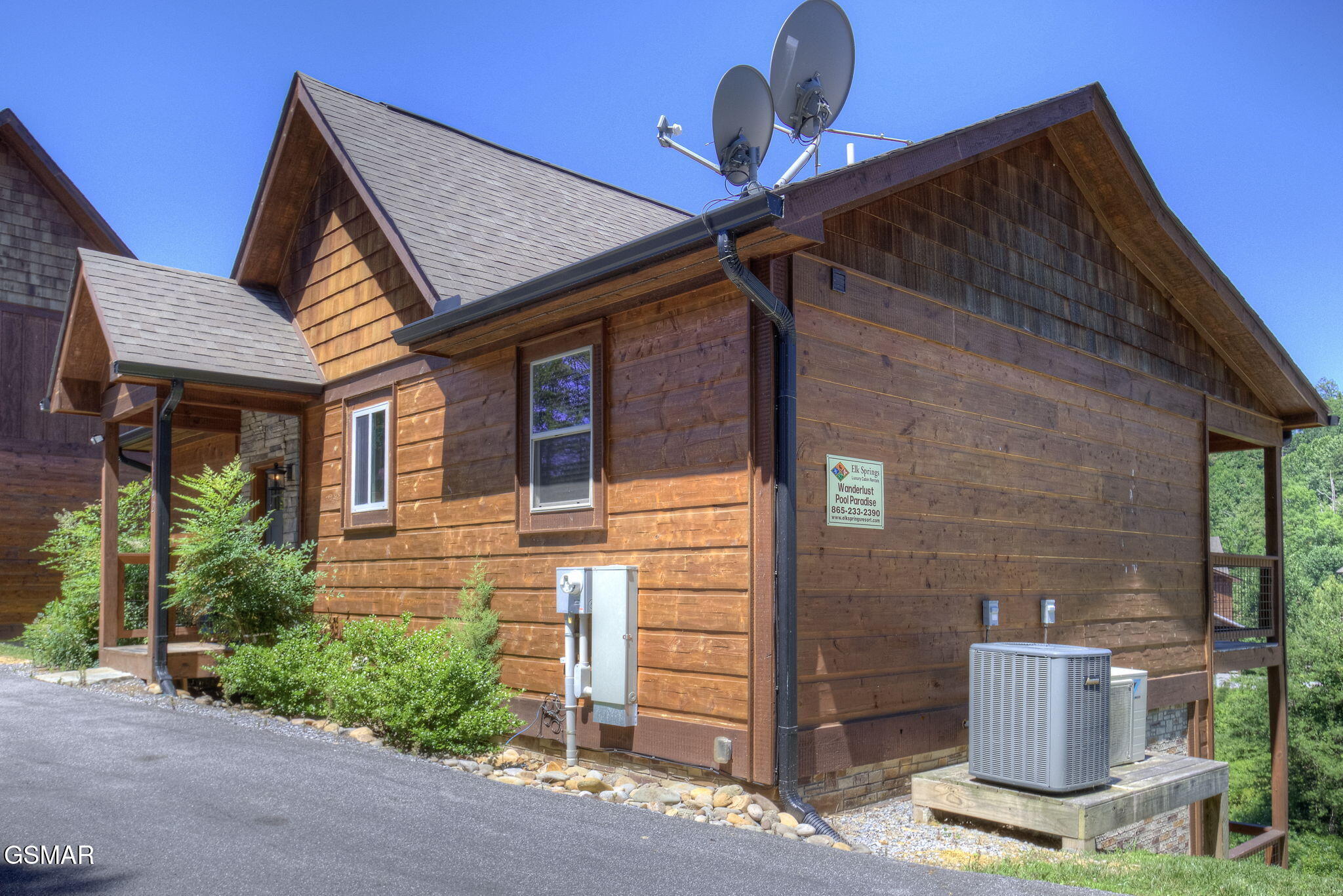 4465 Shangrila Way Sevierville TN 37876
