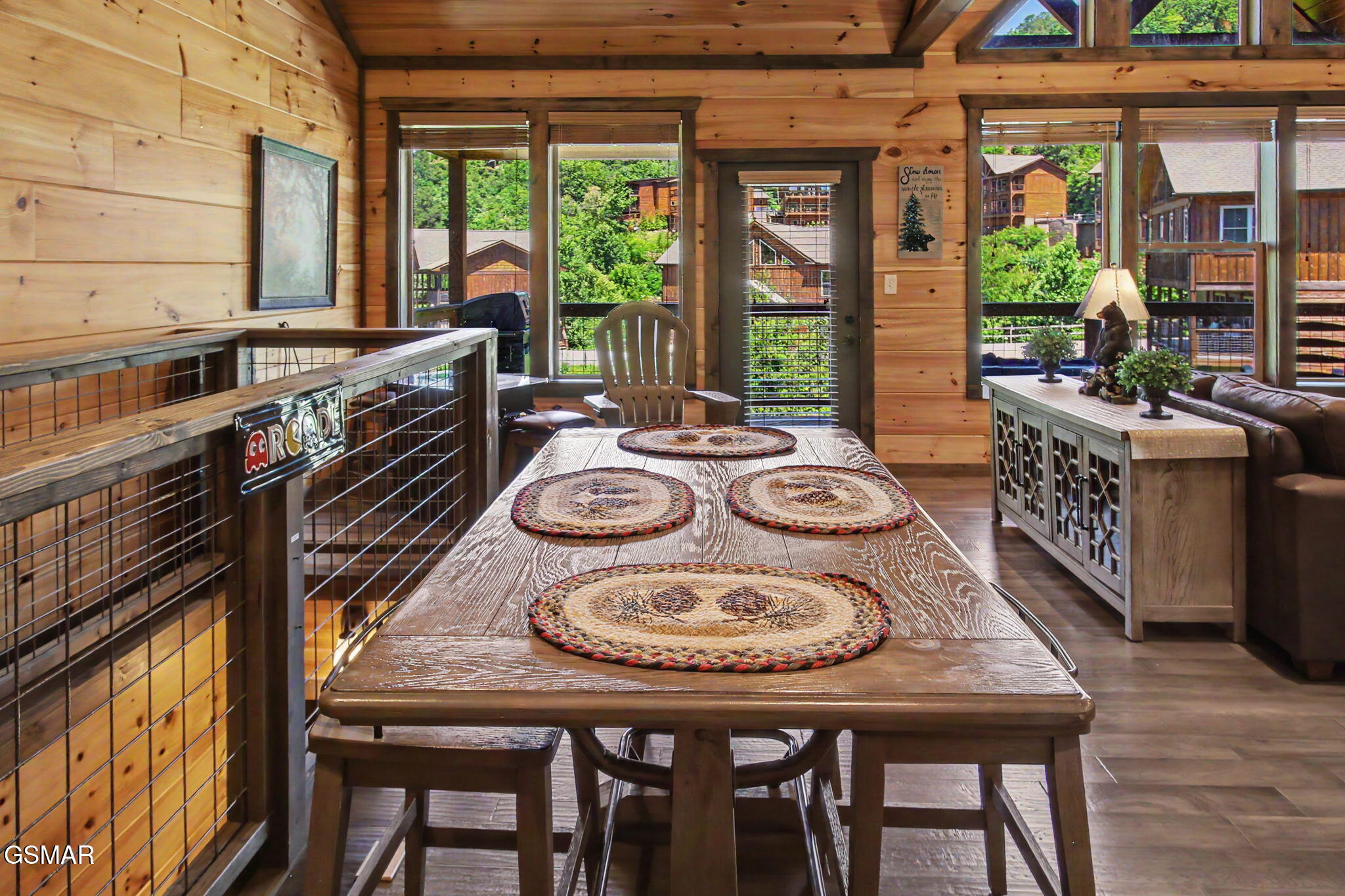 4465 Shangrila Way Sevierville TN 37876