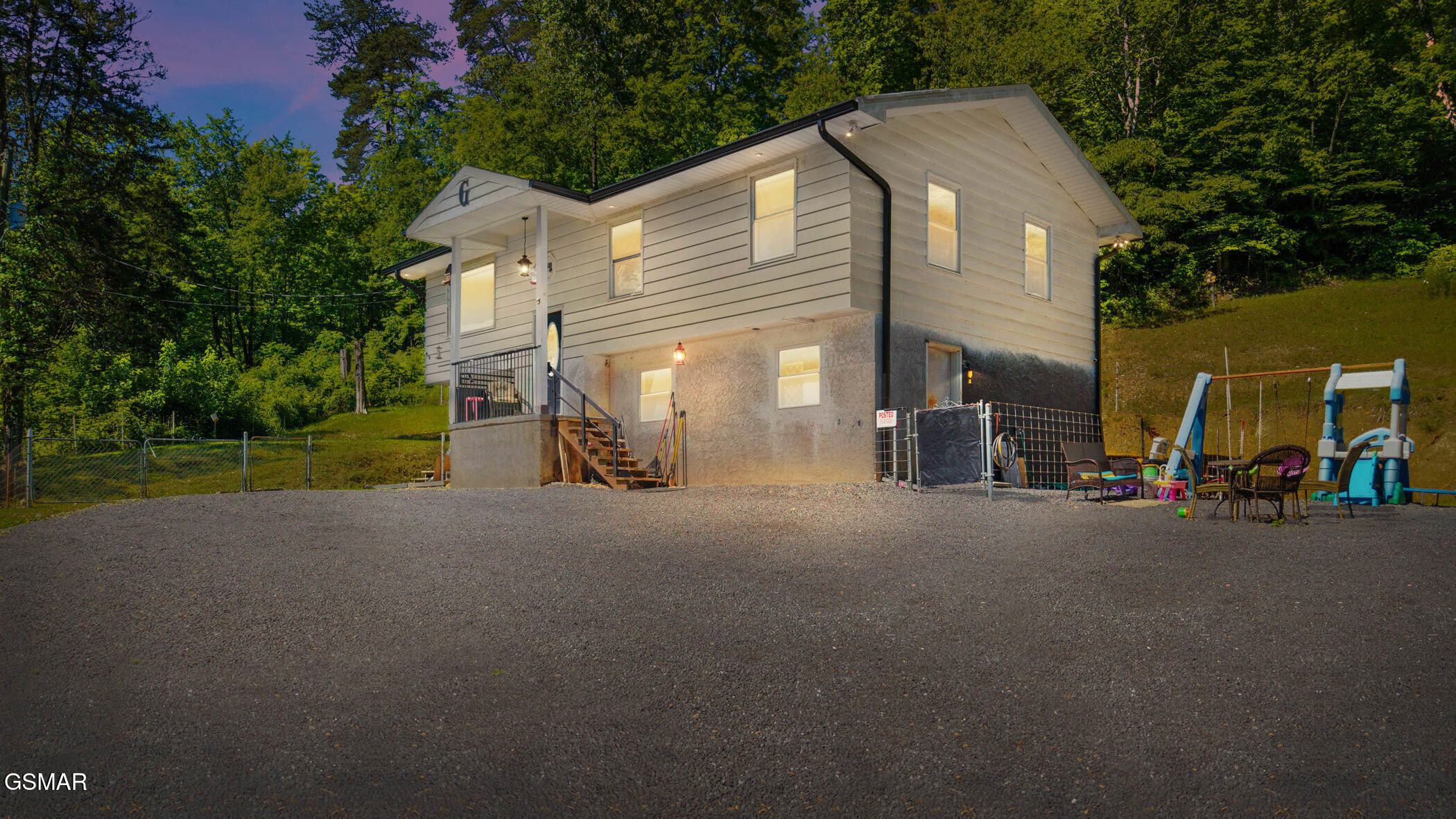 1209 E Bullrun Valley Powell TN 37849