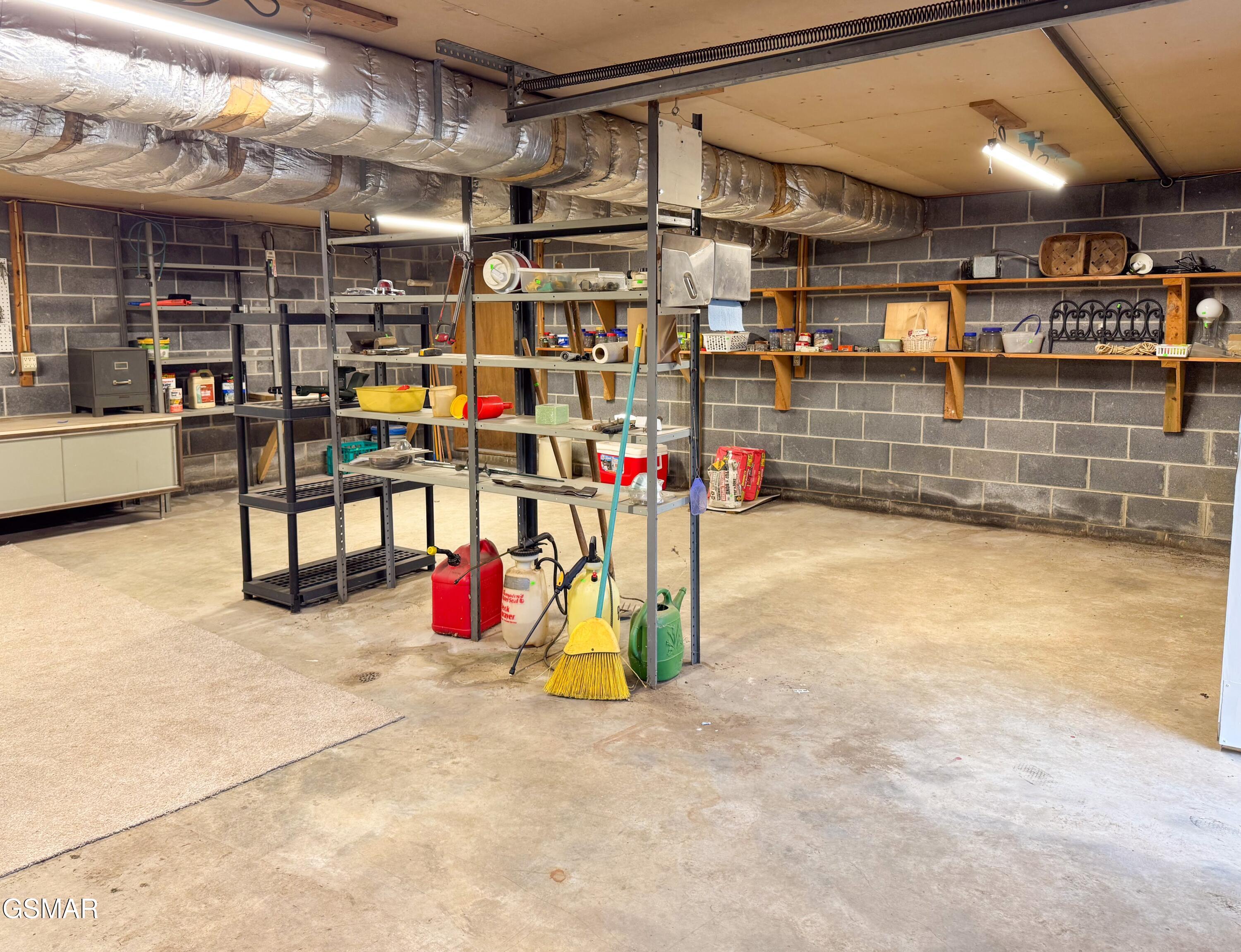 529 Hardin Lane Sevierville TN 37862