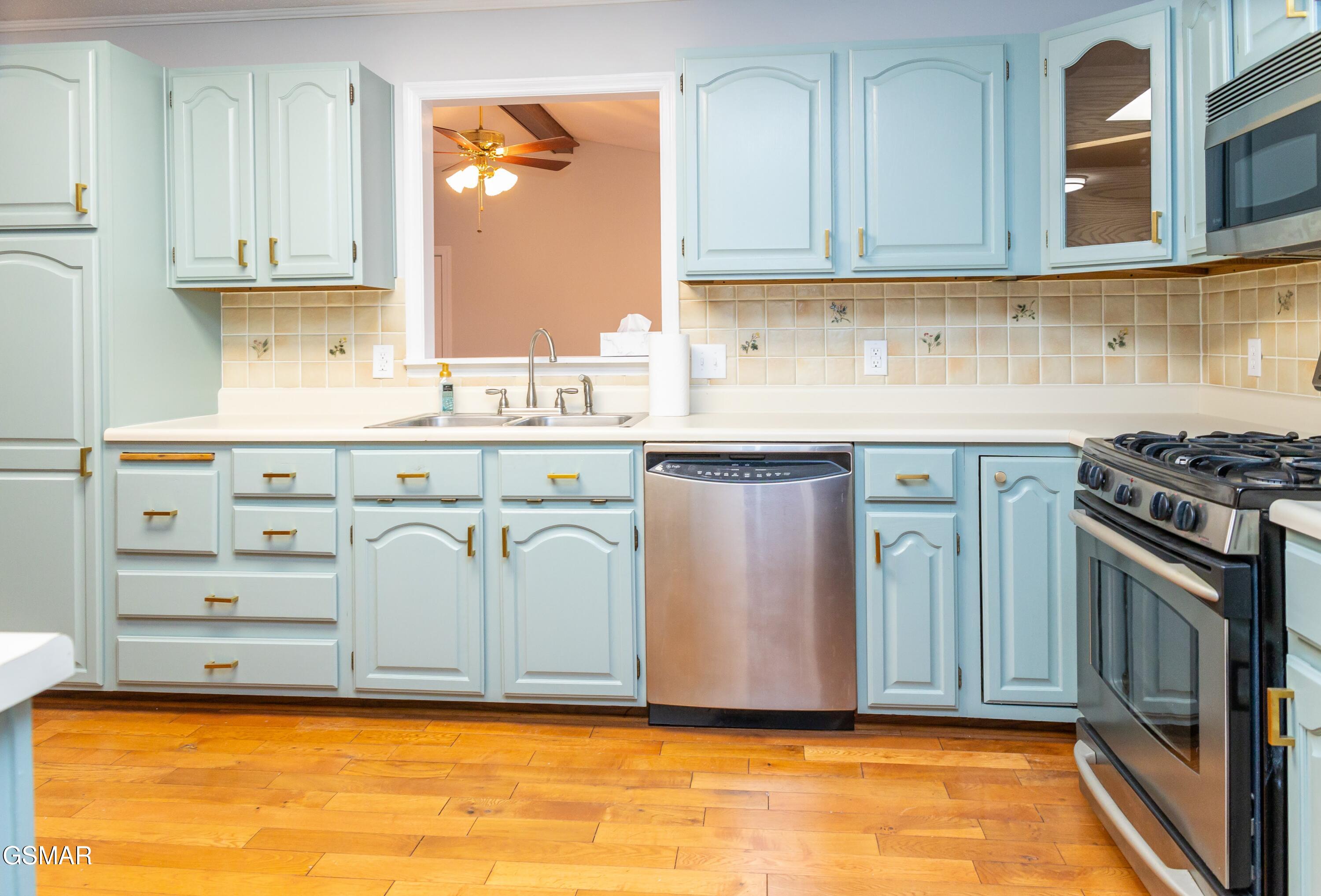 529 Hardin Lane Sevierville TN 37862