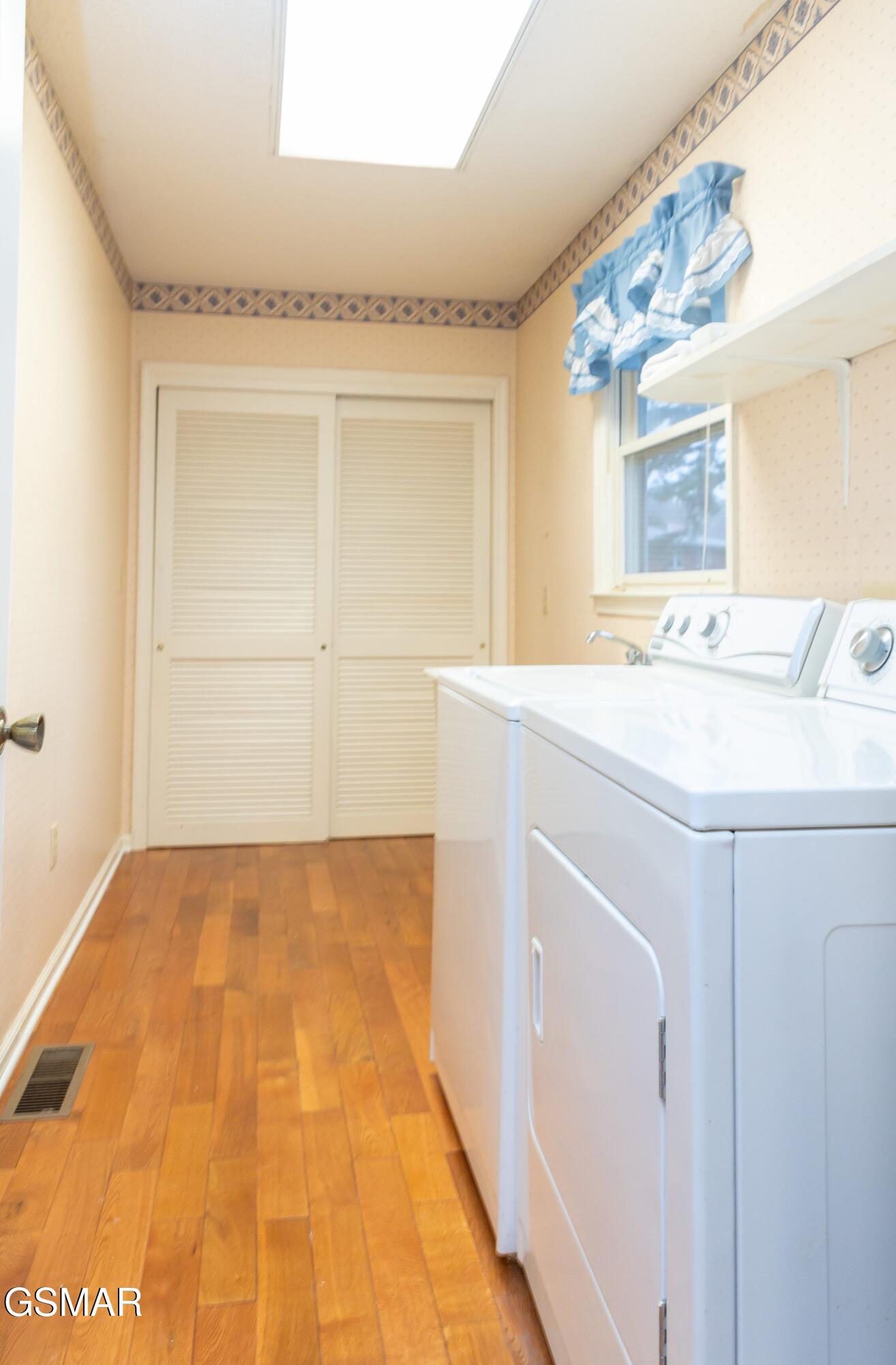 529 Hardin Lane Sevierville TN 37862