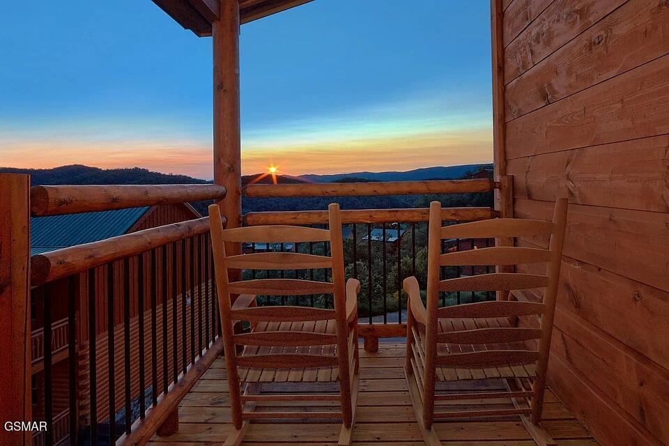3286 Lonesome Pine Way Sevierville TN 37862