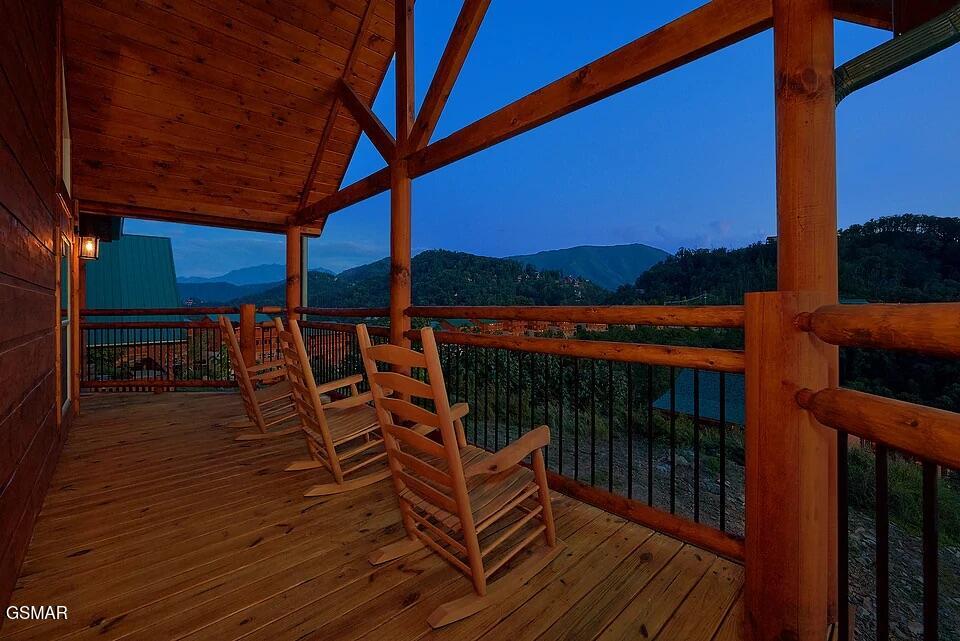 3286 Lonesome Pine Way Sevierville TN 37862