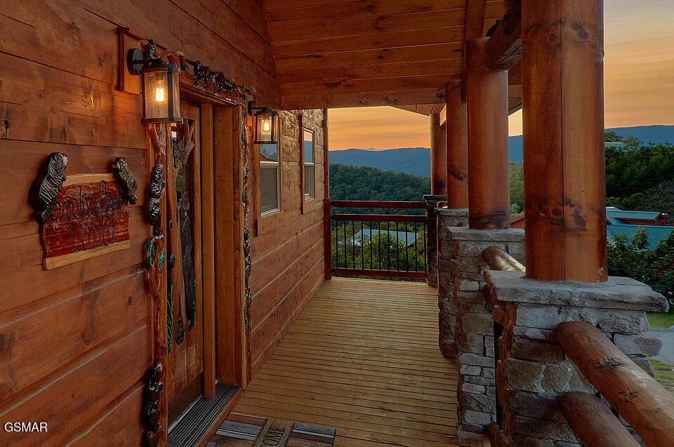 3286 Lonesome Pine Way Sevierville TN 37862