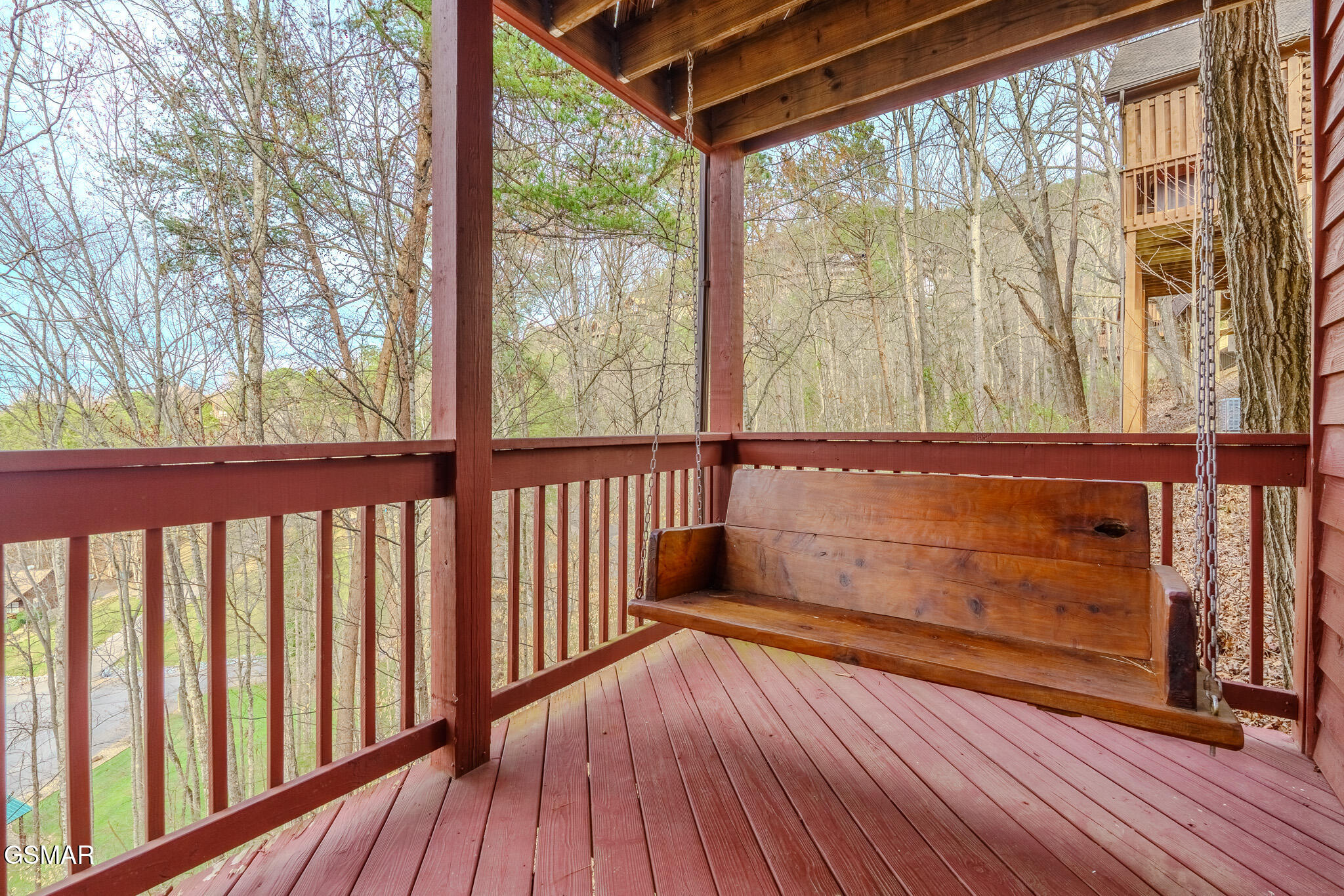 1643 Raccoon Den Way Sevierville TN 37862