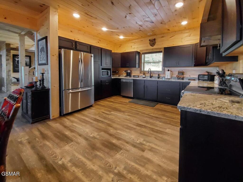 605 Wiley Oakley Drive Gatlinburg TN 37738