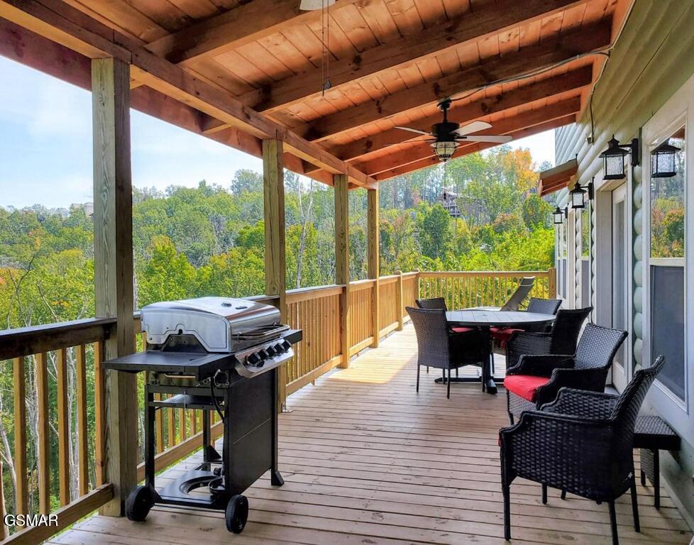 605 Wiley Oakley Drive Gatlinburg TN 37738
