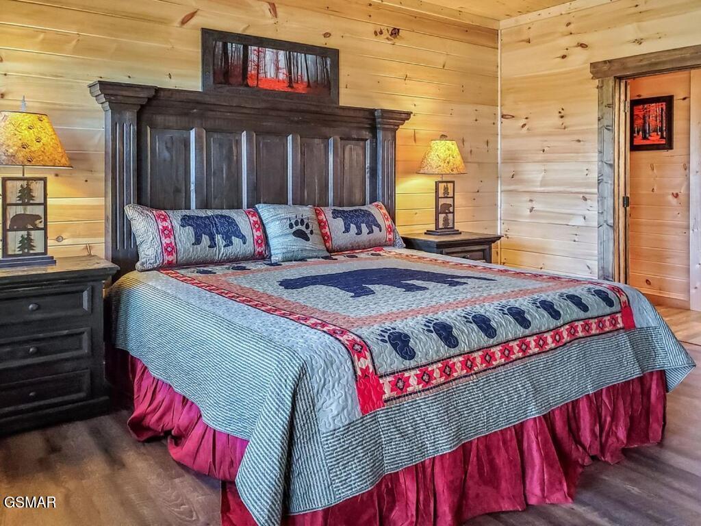 605 Wiley Oakley Drive Gatlinburg TN 37738