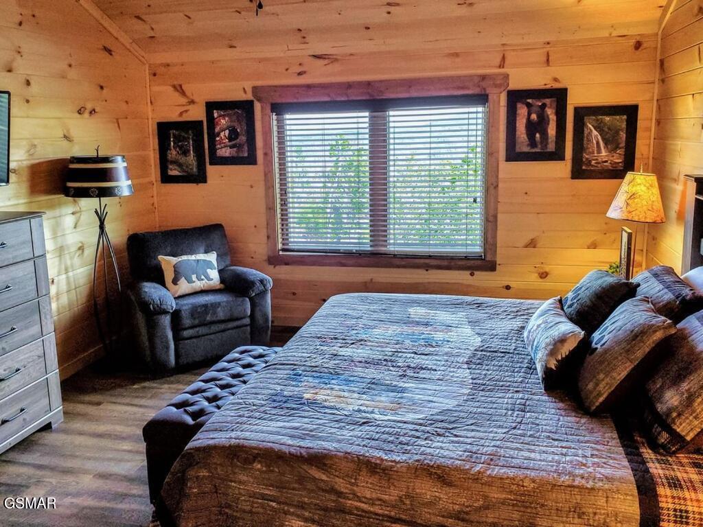 605 Wiley Oakley Drive Gatlinburg TN 37738