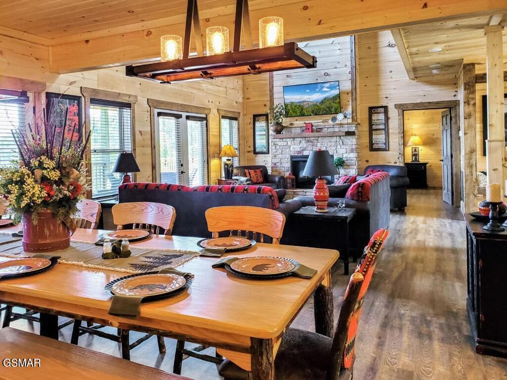 605 Wiley Oakley Drive Gatlinburg TN 37738