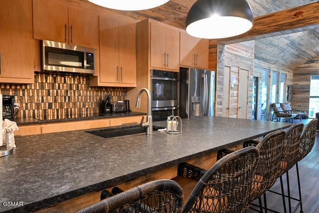 1421 Silver Poplar Lane Sevierville TN 37876