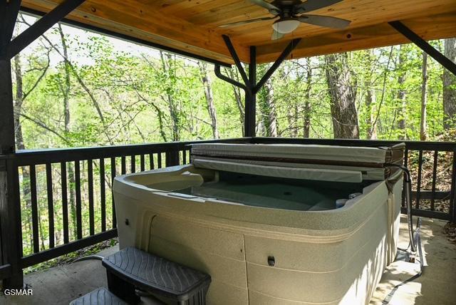 1421 Silver Poplar Lane Sevierville TN 37876