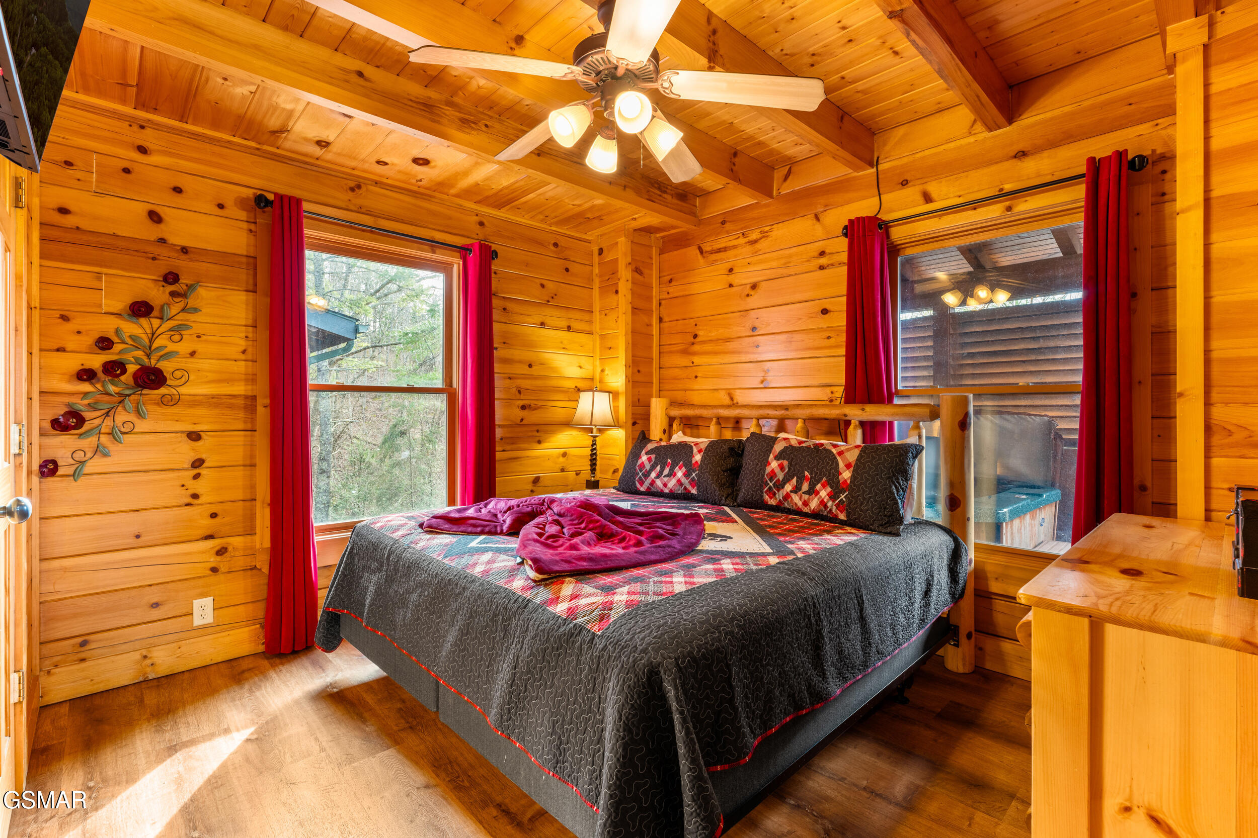 2214 Quiet Valley Way Sevierville TN 37862