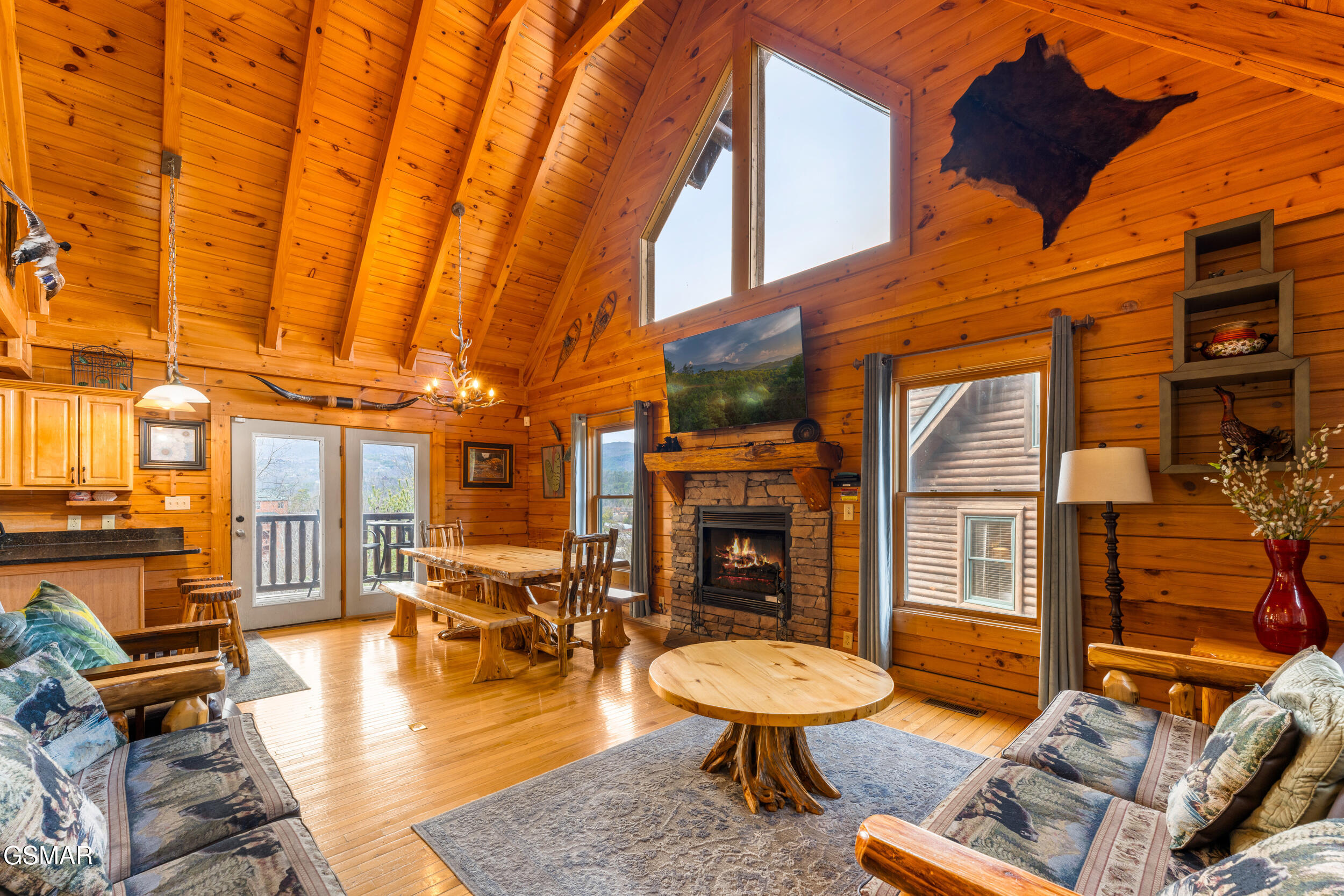 2214 Quiet Valley Way Sevierville TN 37862