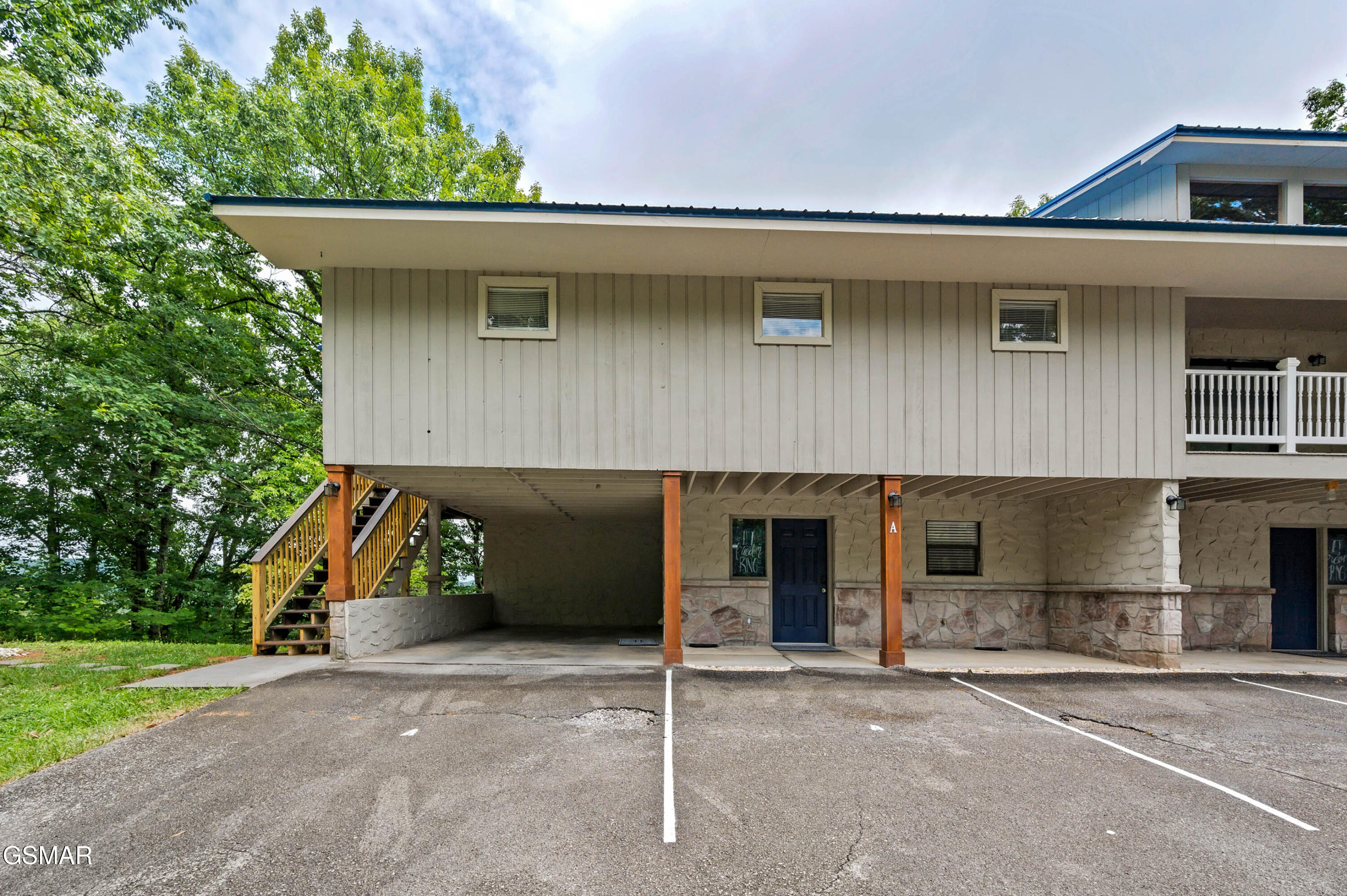 4222 Dollys Drive Sevierville TN 37876