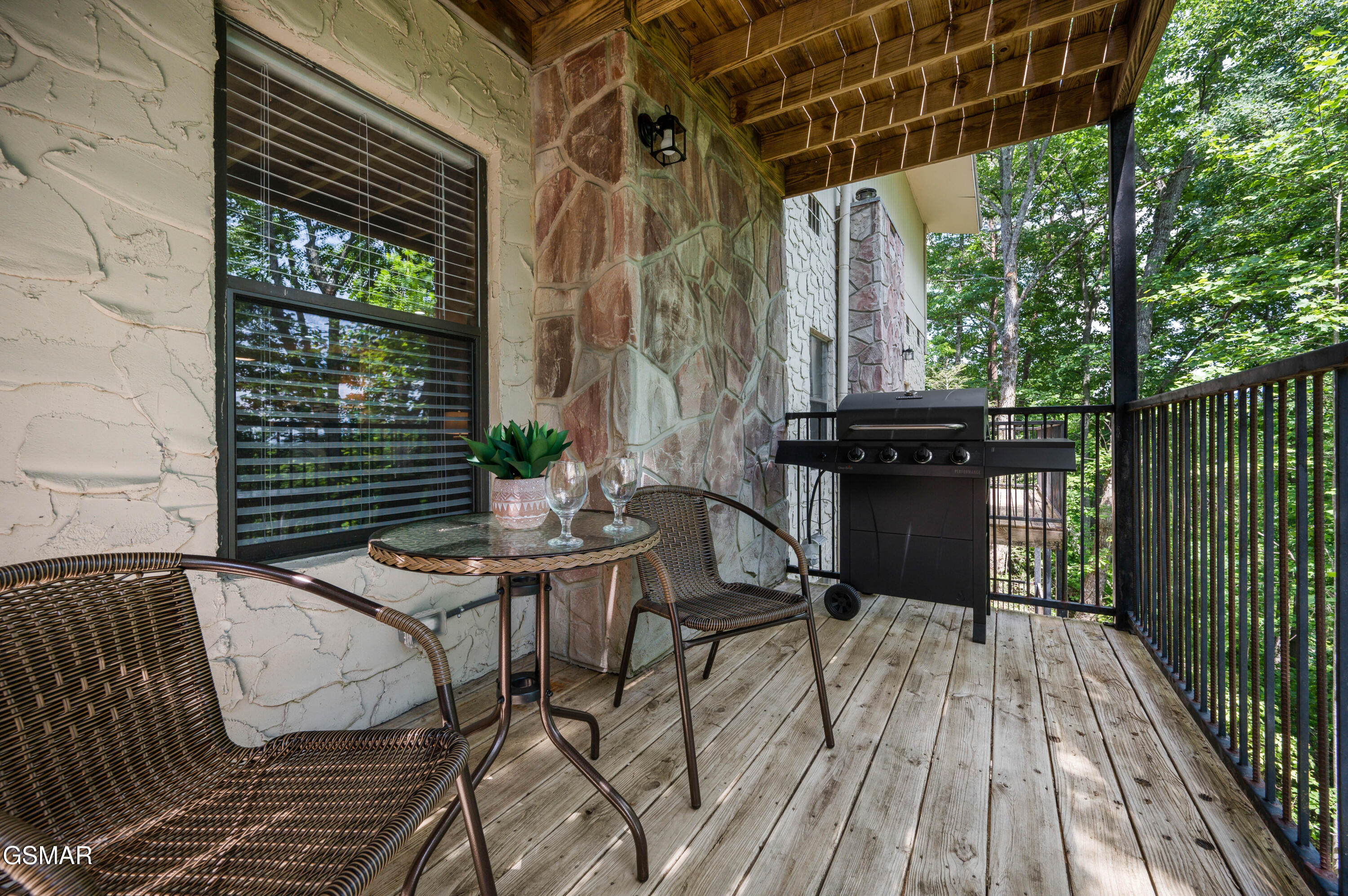 4222 Dollys Drive Sevierville TN 37876