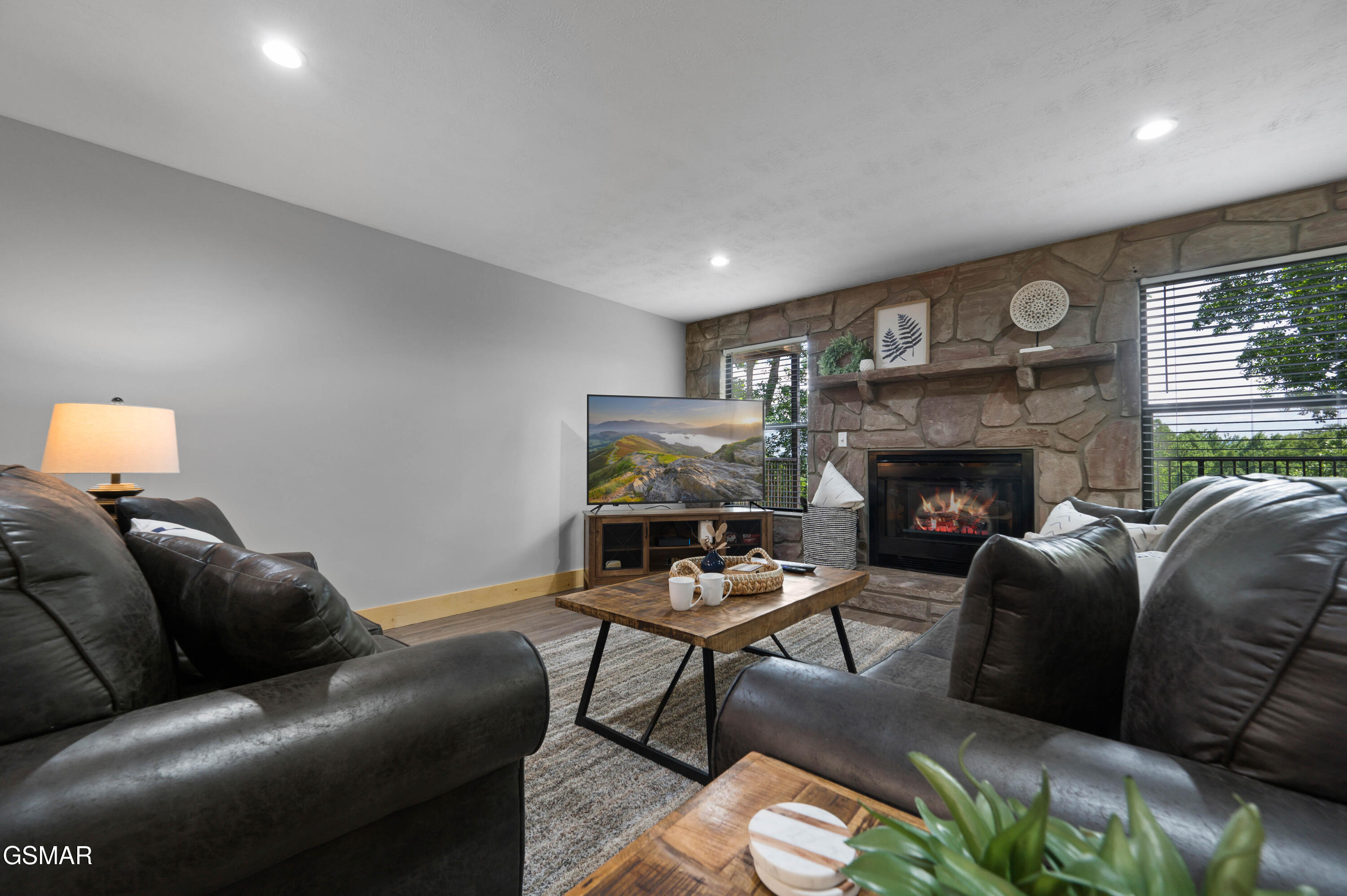 4222 Dollys Drive Sevierville TN 37876