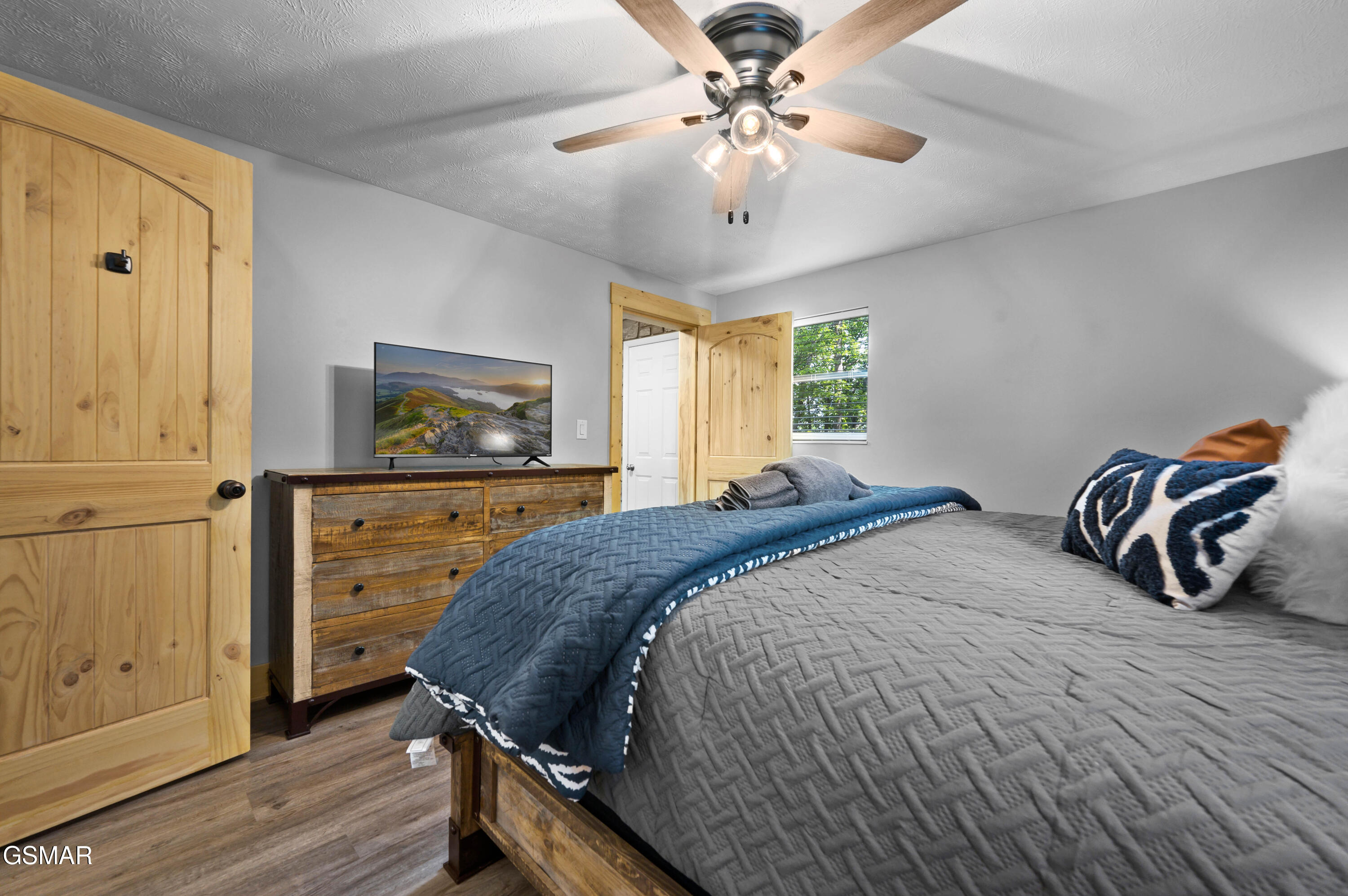 4222 Dollys Drive Sevierville TN 37876