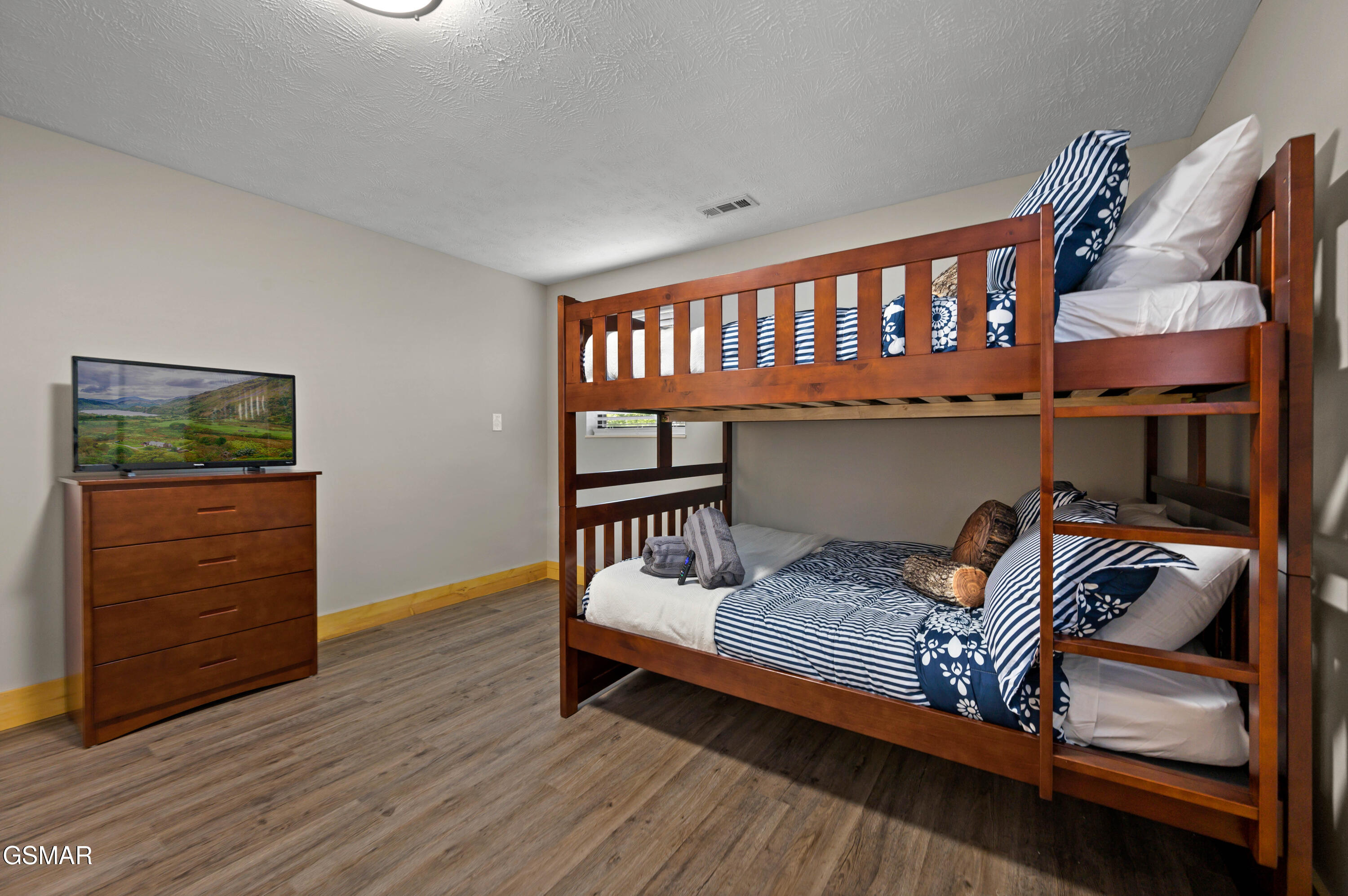 4222 Dollys Drive Sevierville TN 37876