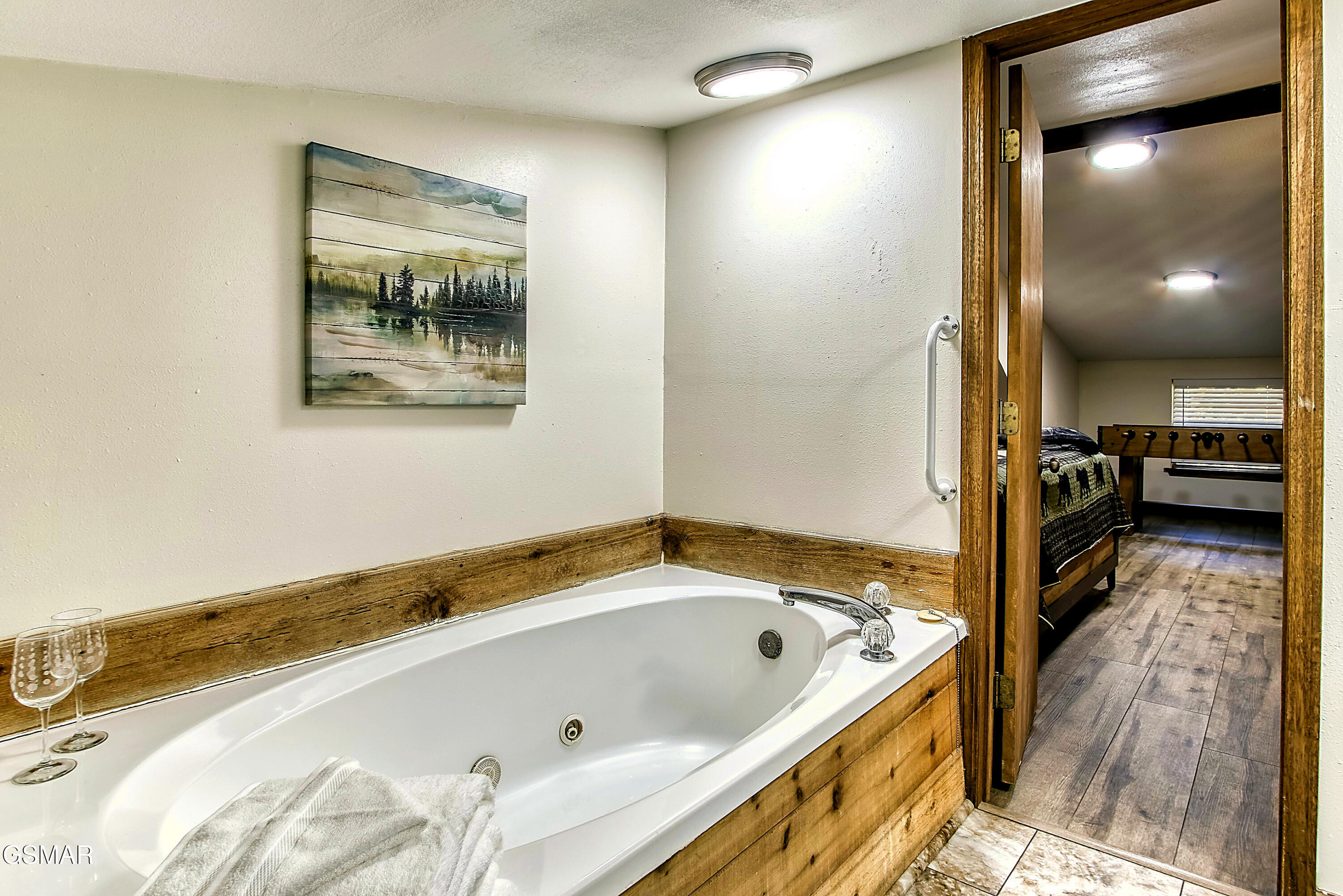 2275 Lones Branch Lane Sevierville TN 37876