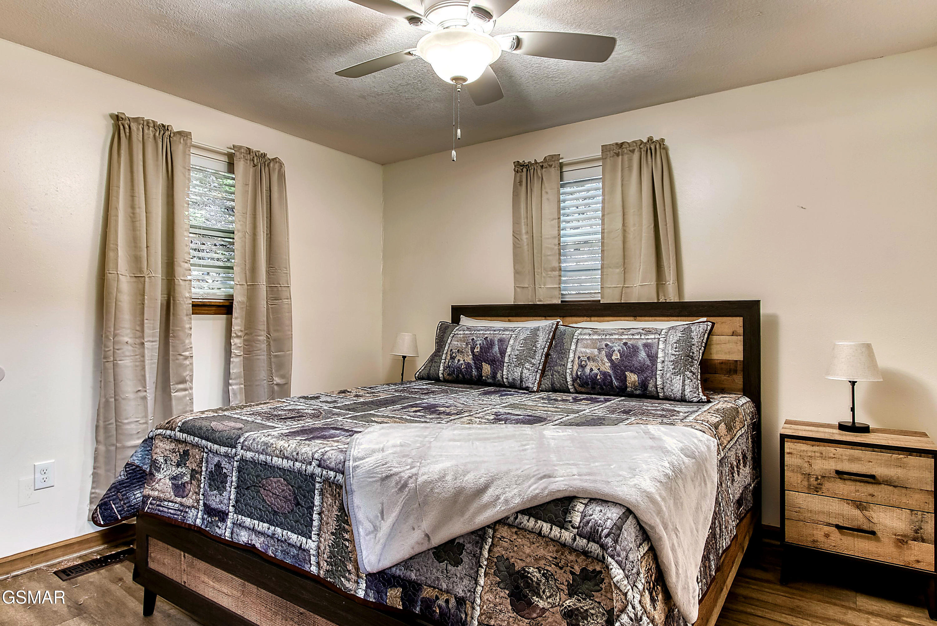 2275 Lones Branch Lane Sevierville TN 37876