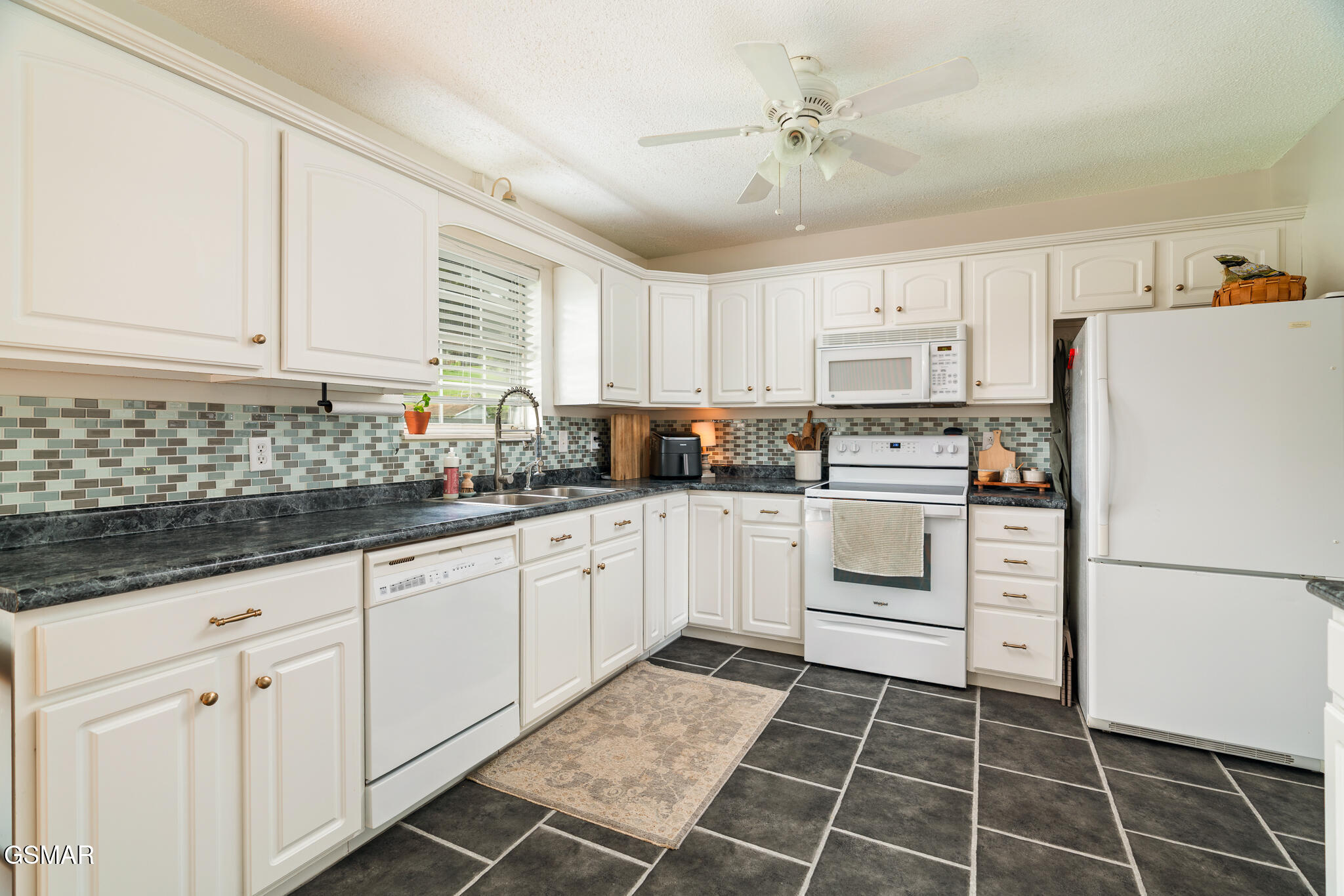 325 Navaho Drive Seymour TN 37865