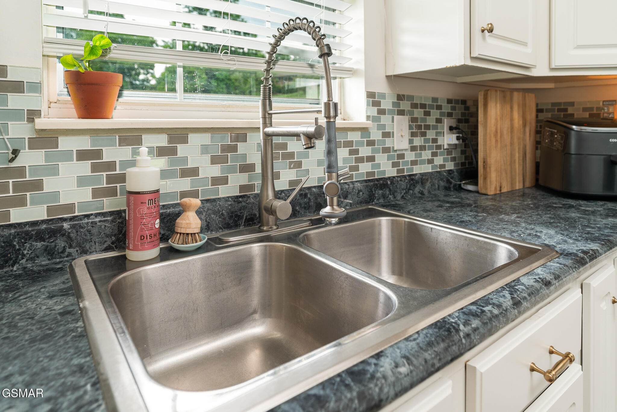 325 Navaho Drive Seymour TN 37865
