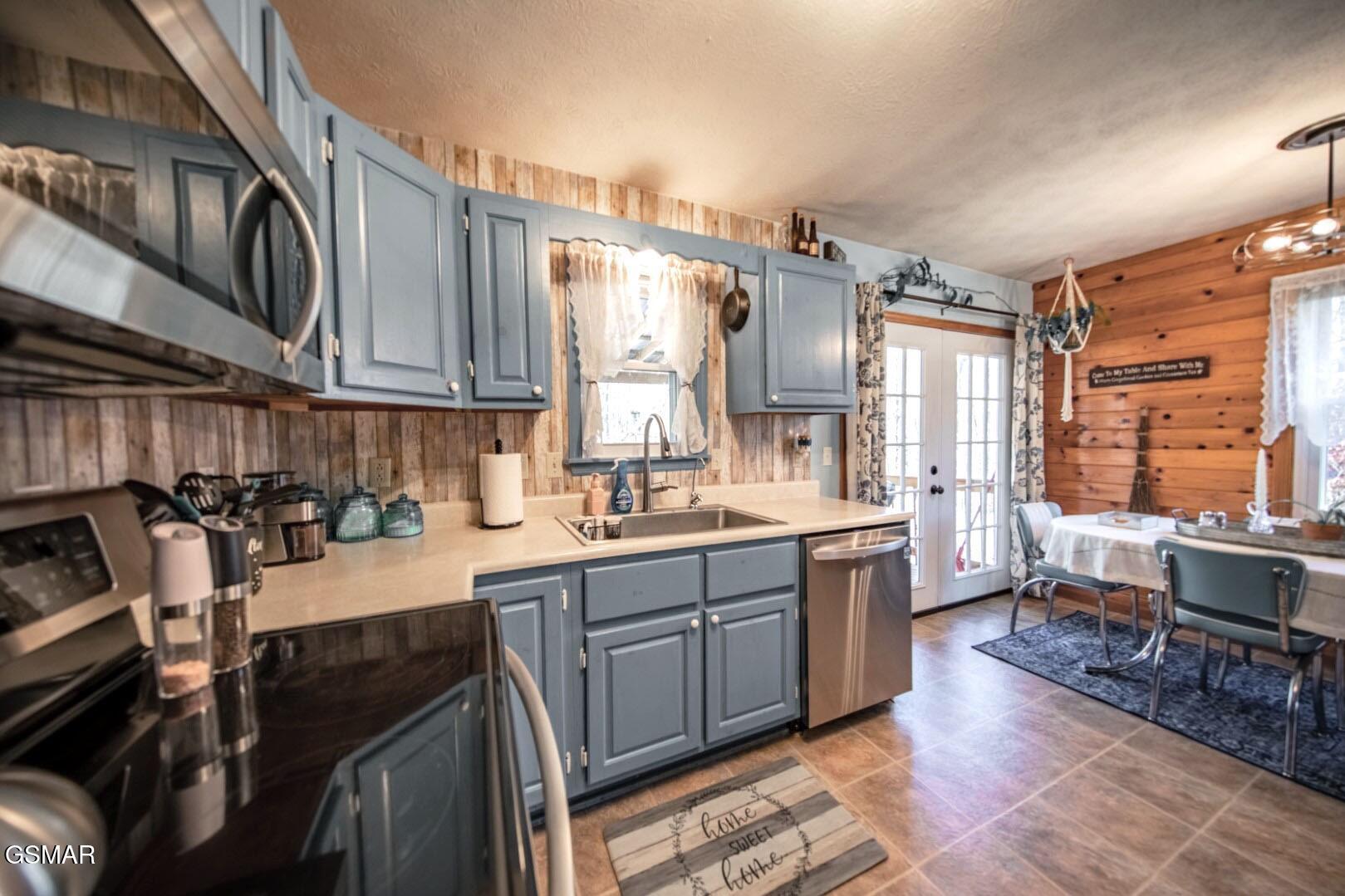 4260 Monte Vista Way Cosby TN 37722