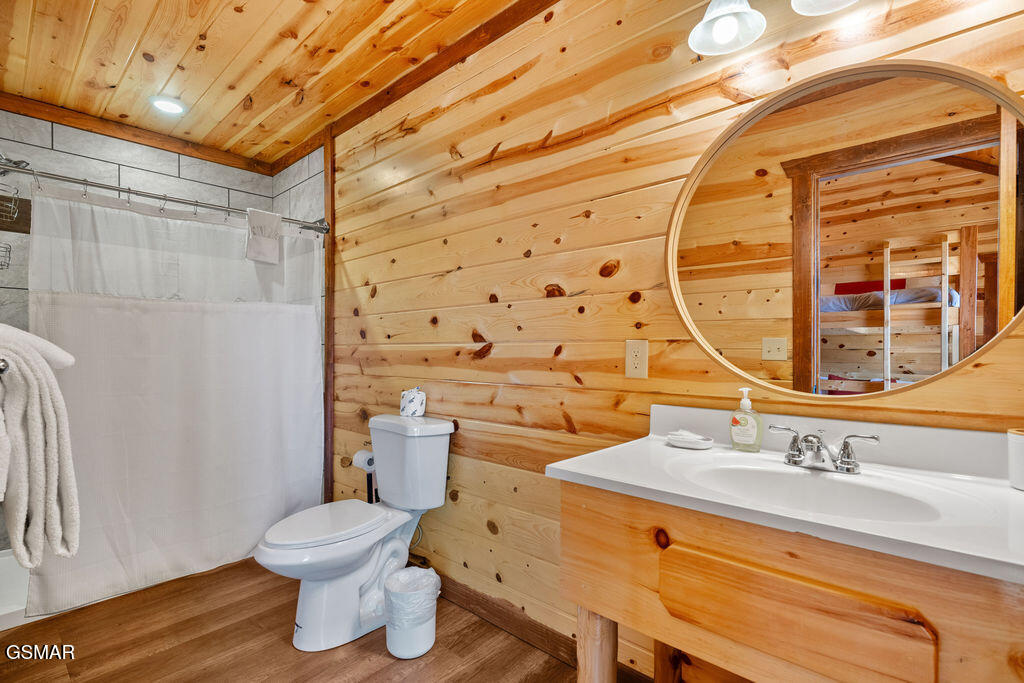 764 Bethlehem Way Sevierville TN 37876