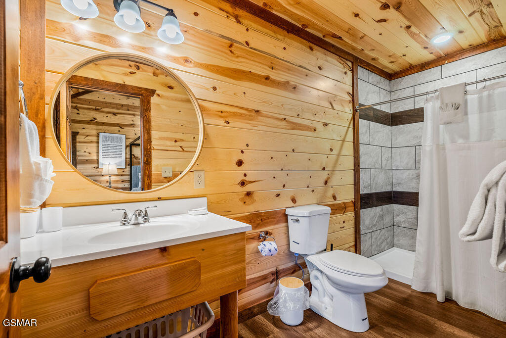 764 Bethlehem Way Sevierville TN 37876