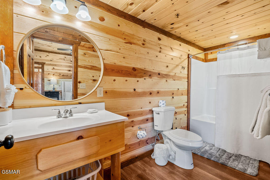 764 Bethlehem Way Sevierville TN 37876