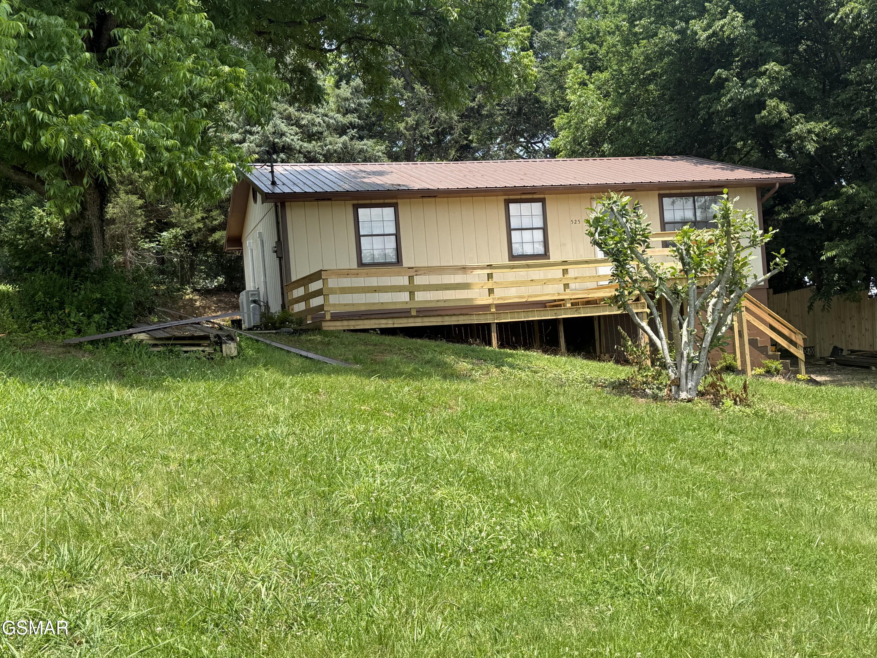 525 Freeman Avenue Newport TN 37821