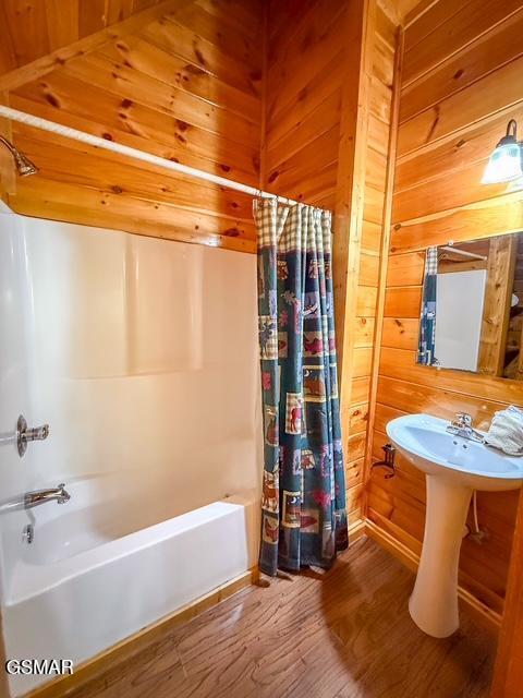 1428 Indian Court Sevierville TN 37876
