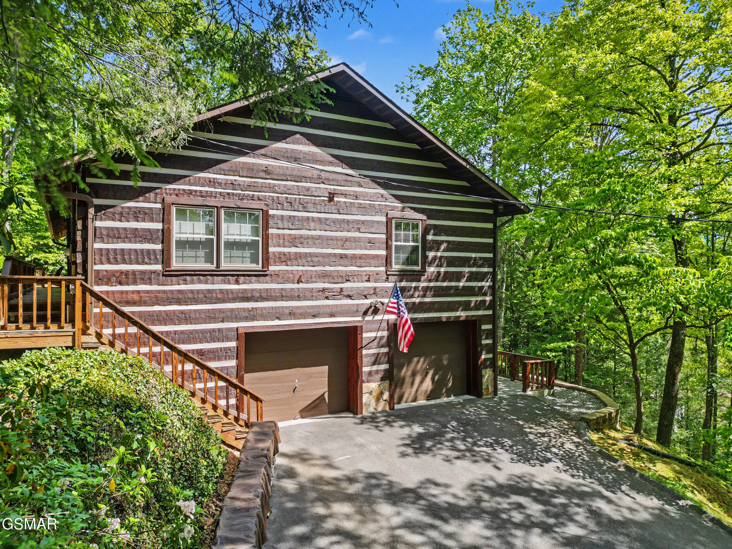 615 N Ownby Drive Gatlinburg TN 37738