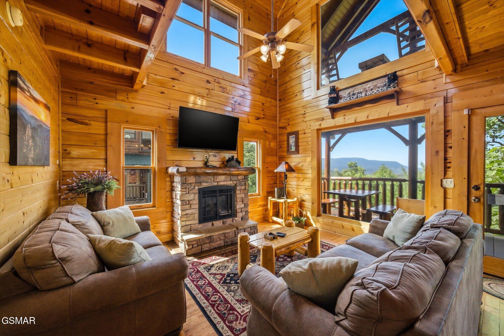 2809 White Oak Ridge Lane Sevierville TN 37862