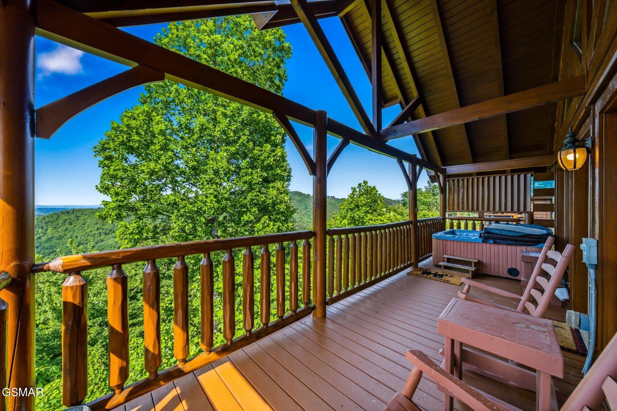 2809 White Oak Ridge Lane Sevierville TN 37862