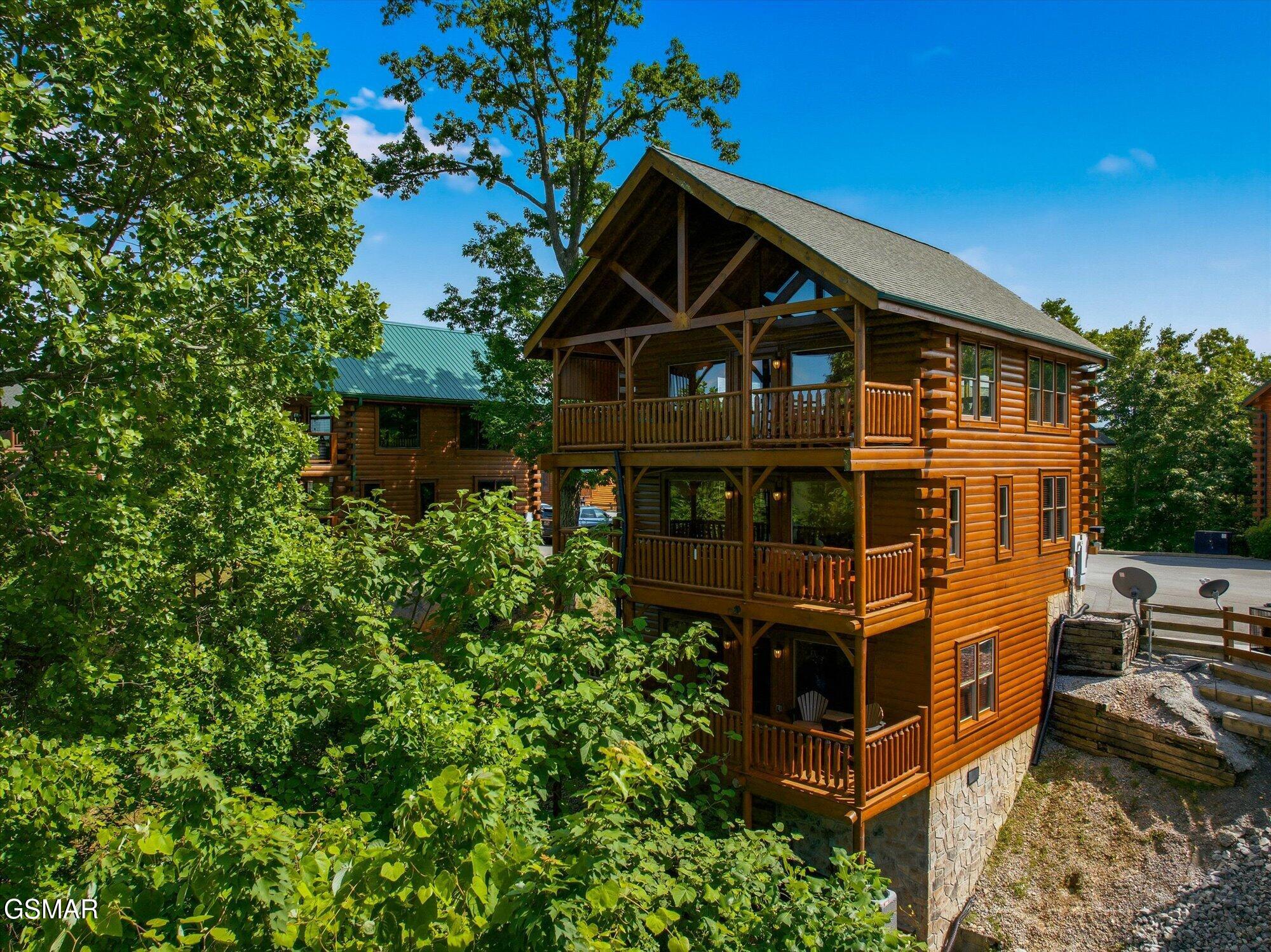 2809 White Oak Ridge Lane Sevierville TN 37862
