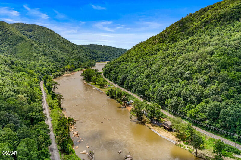 2095 E Highway 25 70 Newport TN 37821