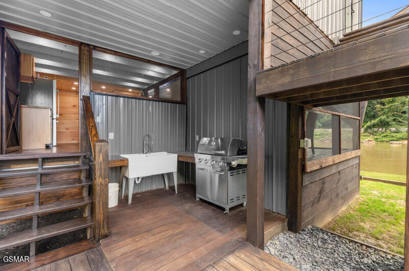 2095 E Highway 25 70 Newport TN 37821