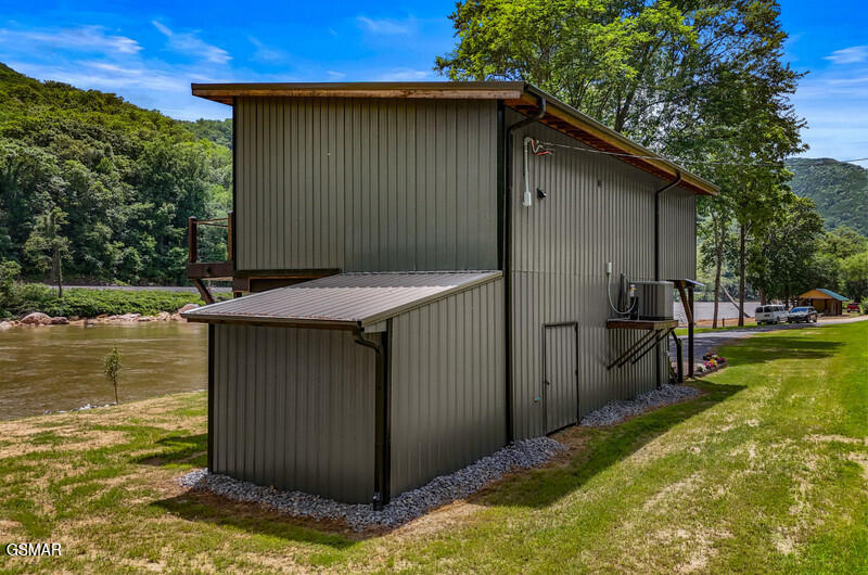 2095 E Highway 25 70 Newport TN 37821