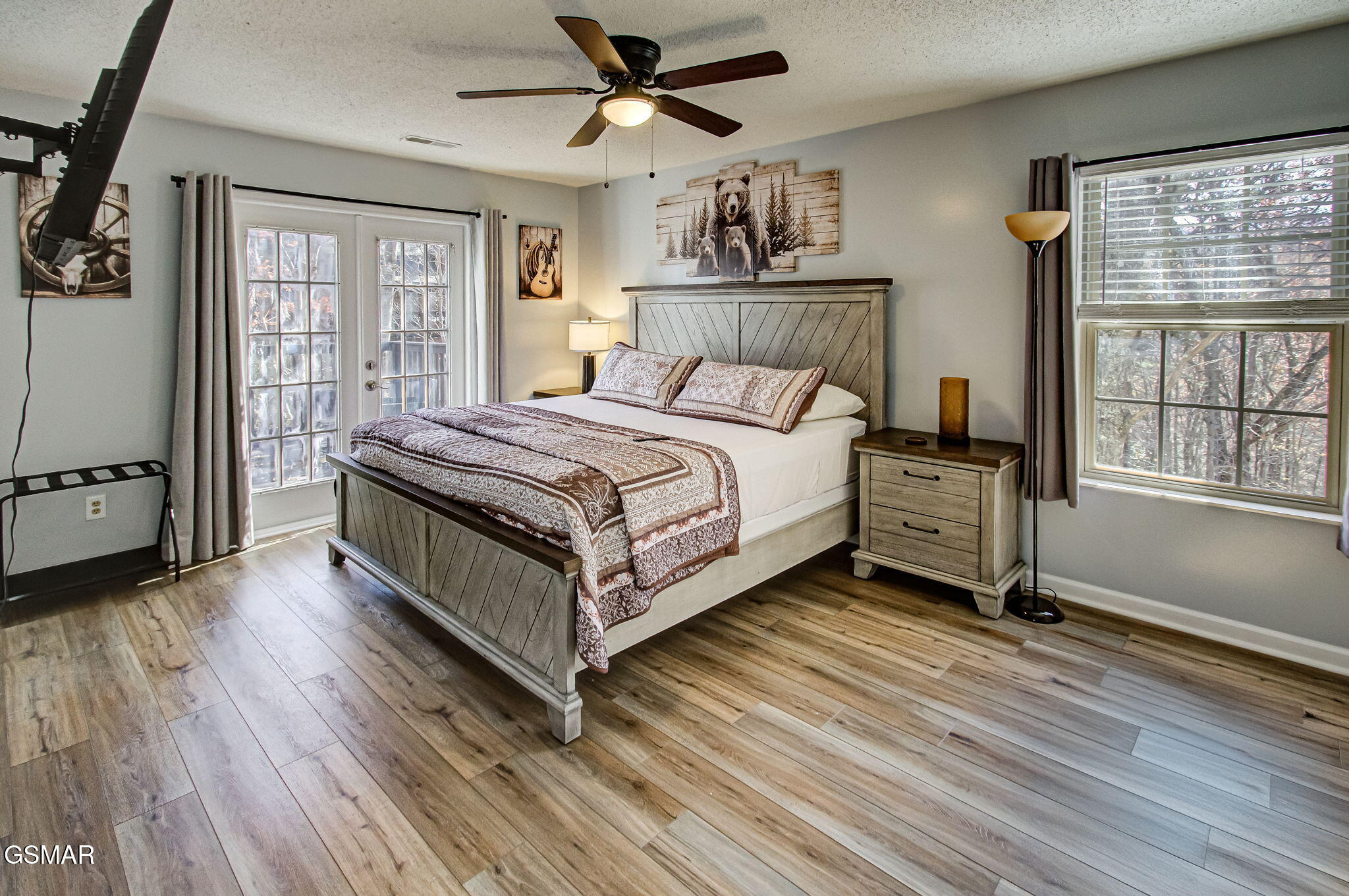 802 Crystal Branch Way Gatlinburg TN 37738