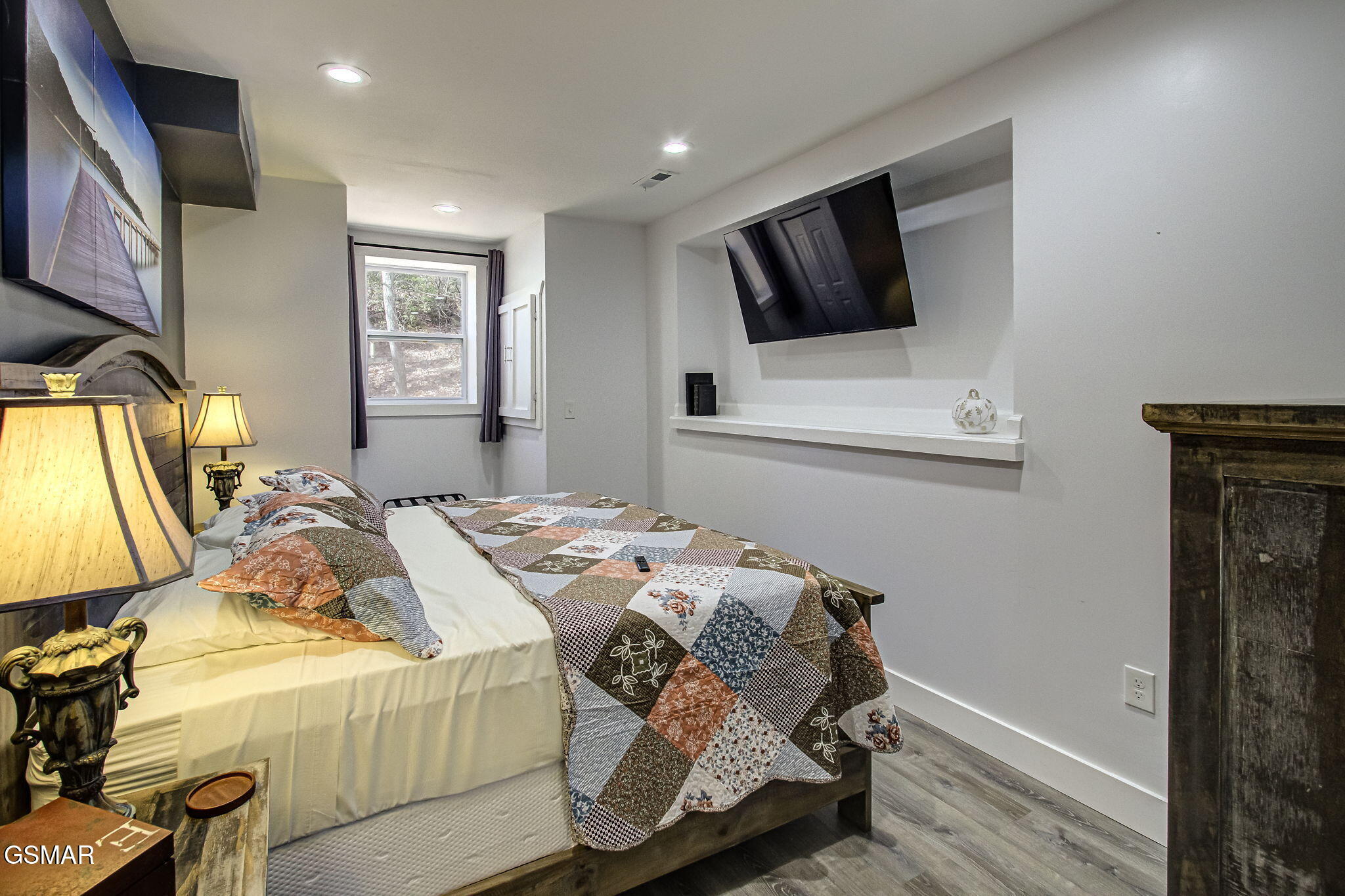 802 Crystal Branch Way Gatlinburg TN 37738