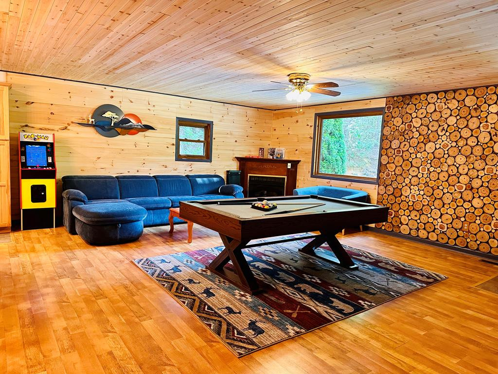 4355 Dahlgren Way Sevierville TN 37876